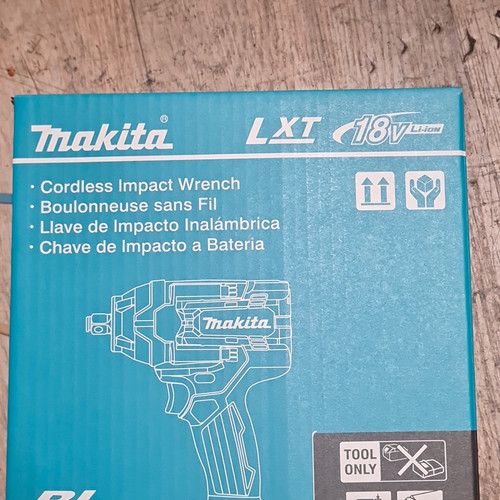 Makita lxt 18v ion - makita, li-ion